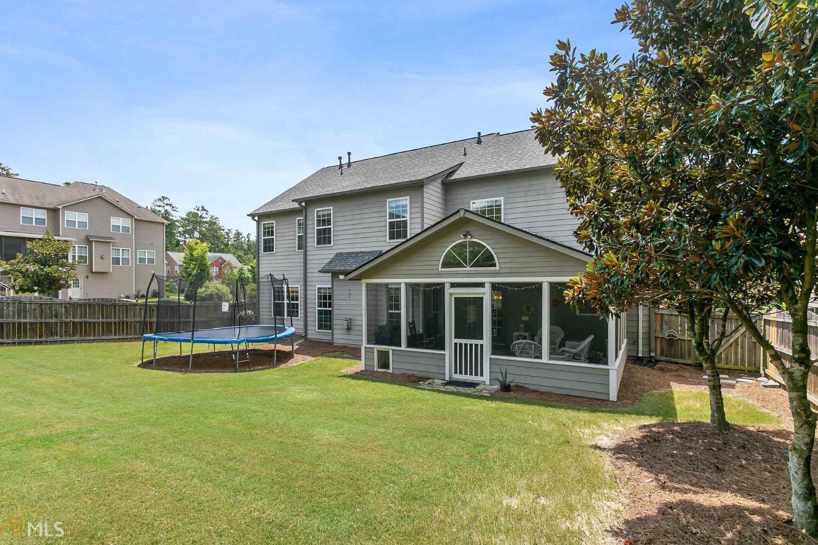 Kingsbridge Pointe - Residential