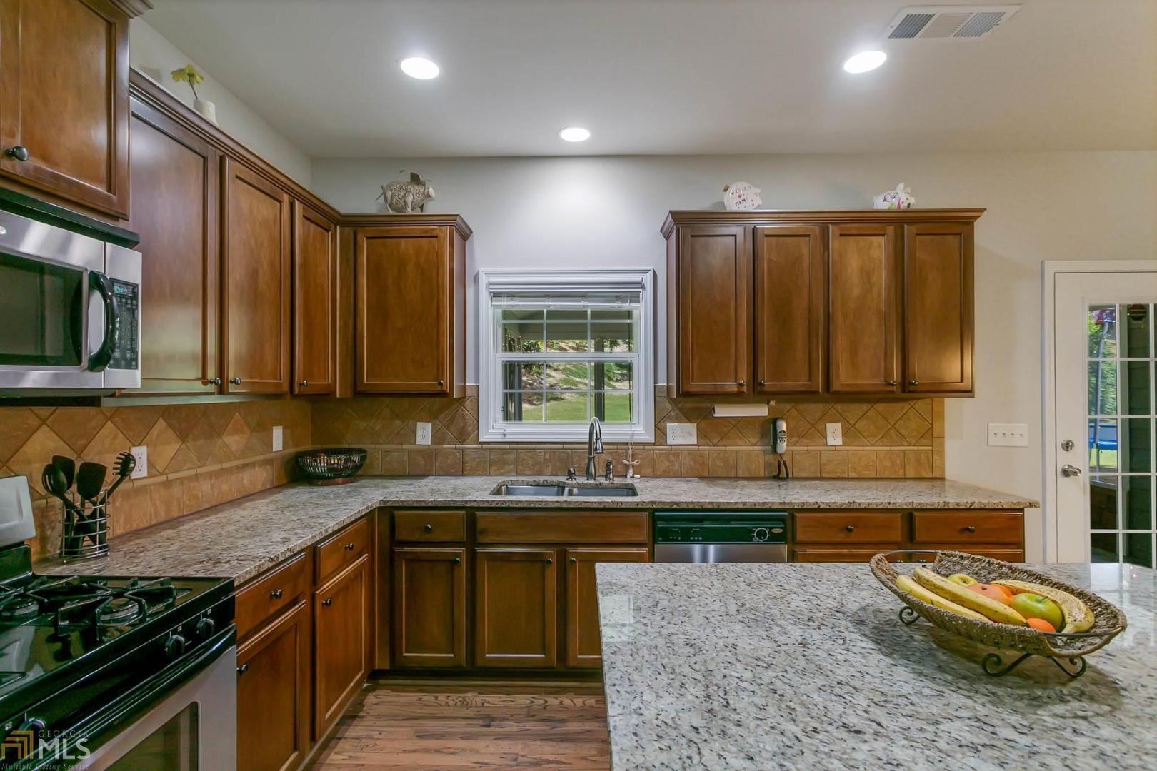 Kingsbridge Pointe - Residential