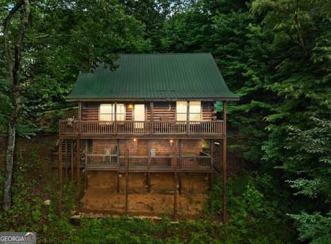 Photo of 372 Mountain View Road, Ellijay, GA 30540 (MLS # 10635885)
