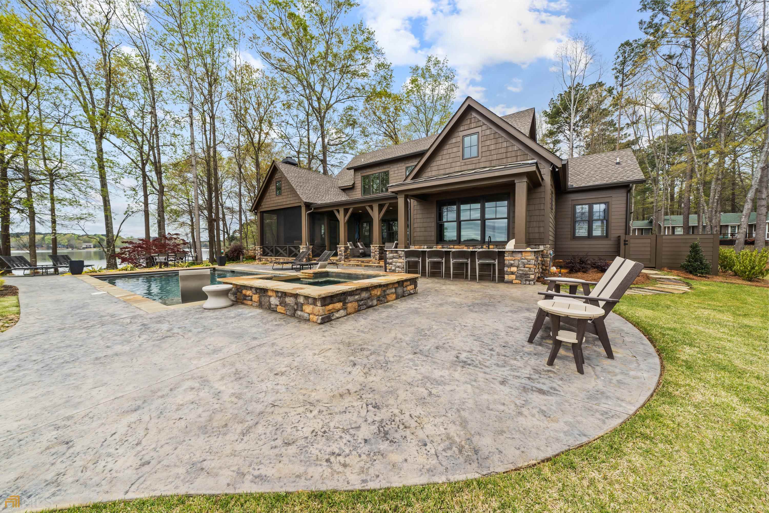 phoenix lake - Residential