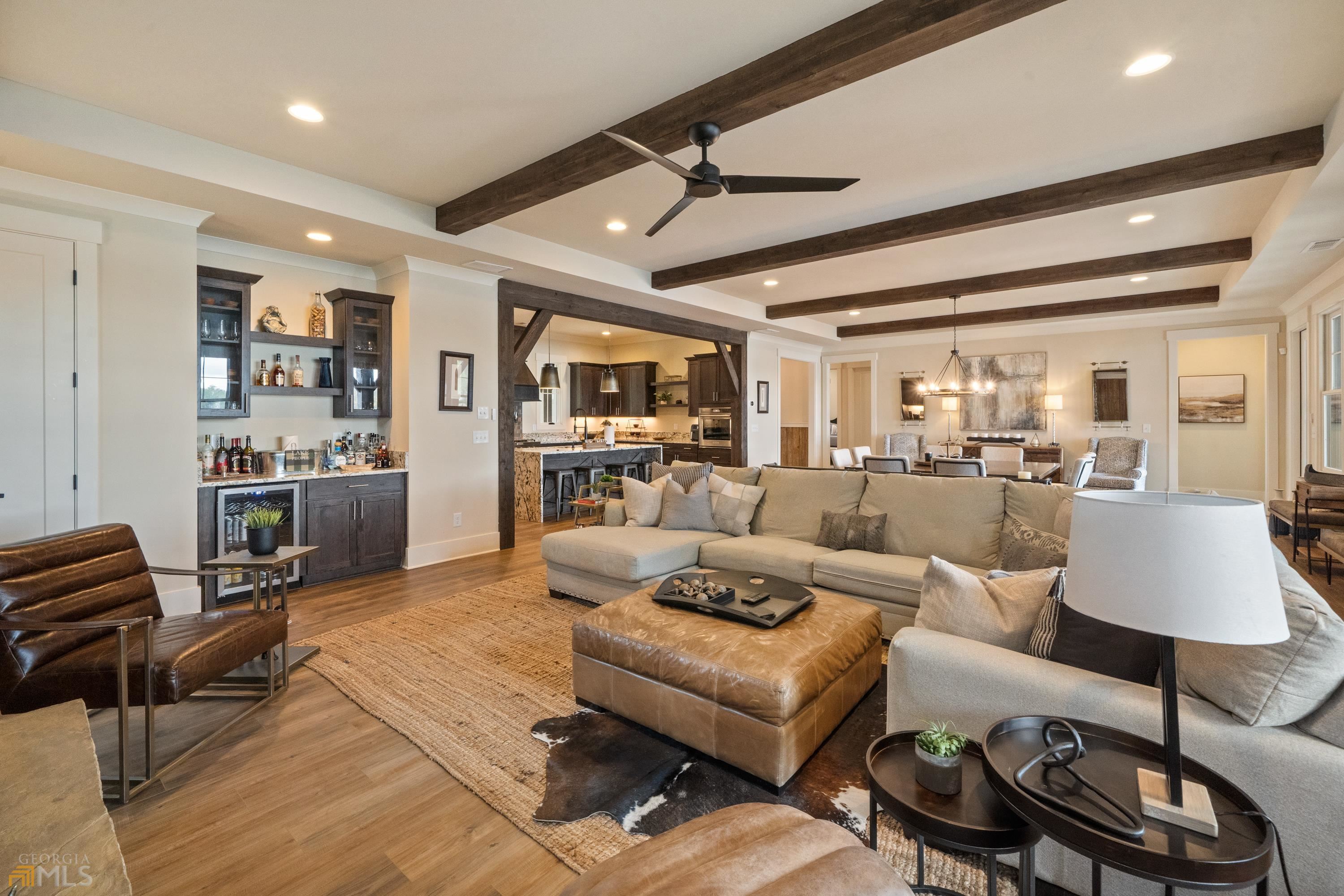 phoenix lake - Residential