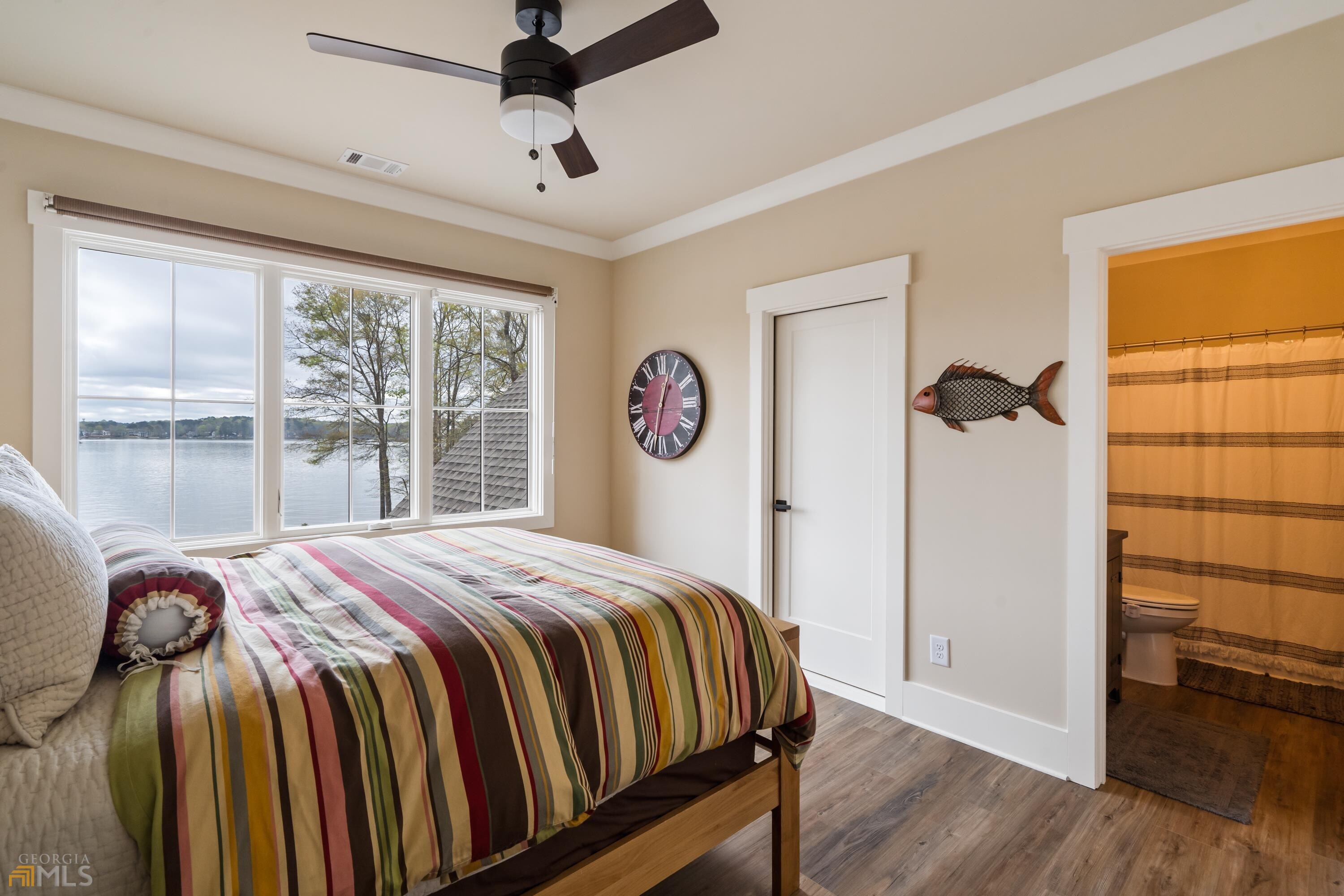 phoenix lake - Residential