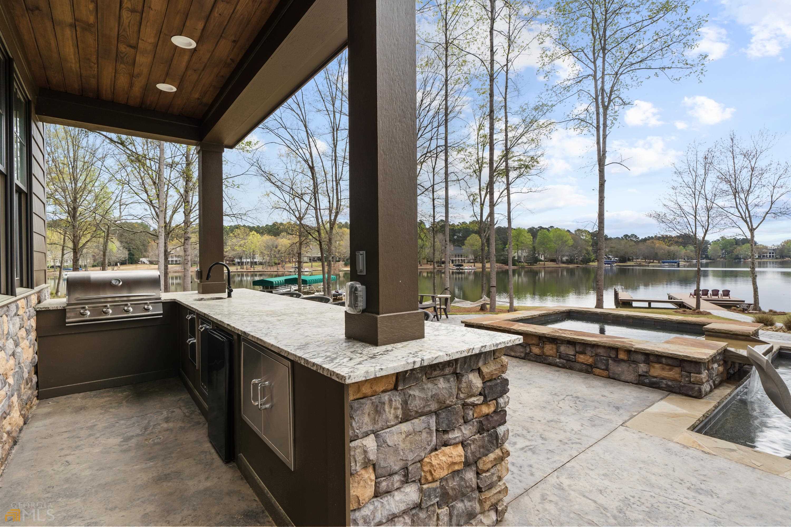 phoenix lake - Residential