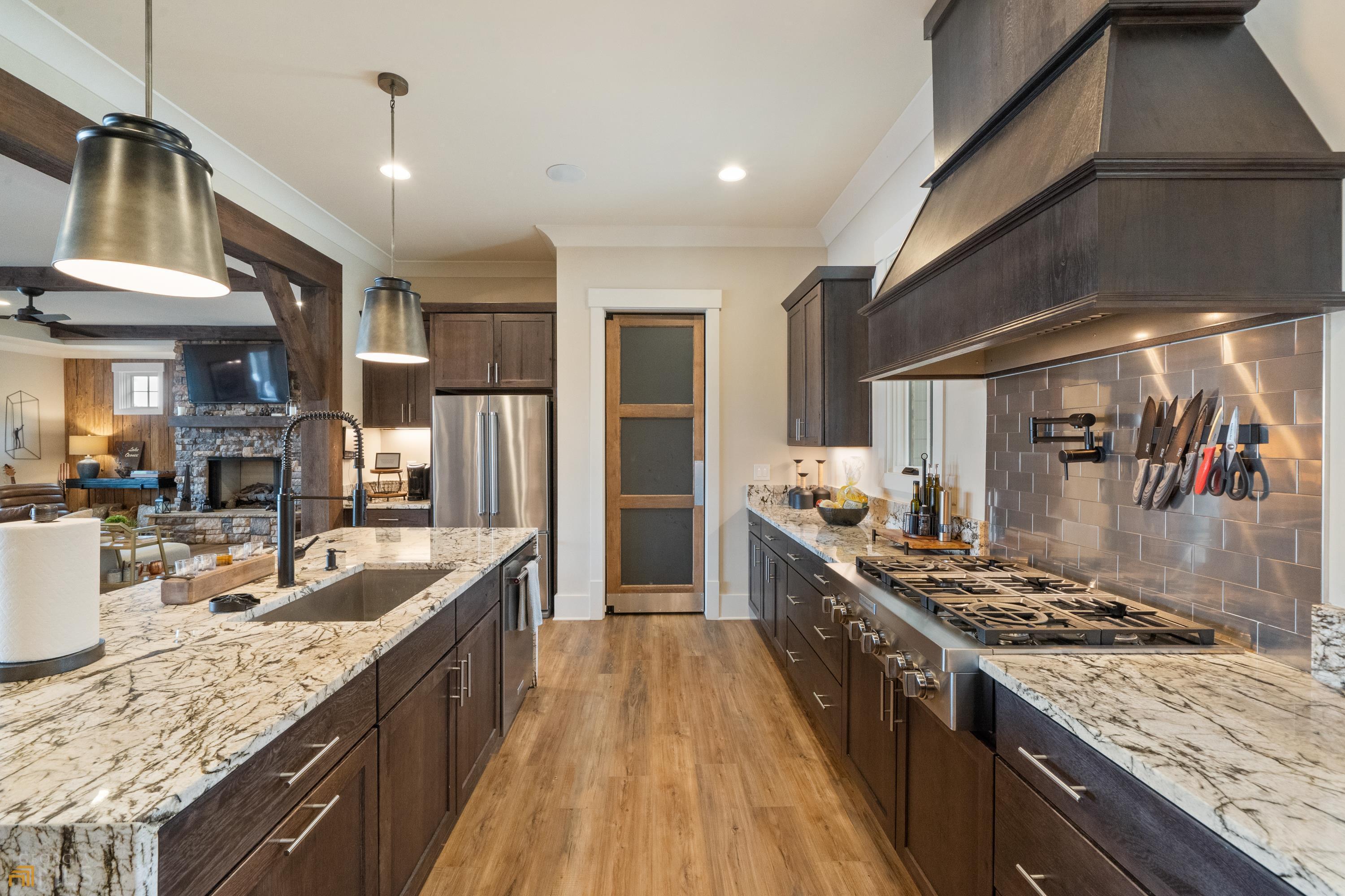 phoenix lake - Residential