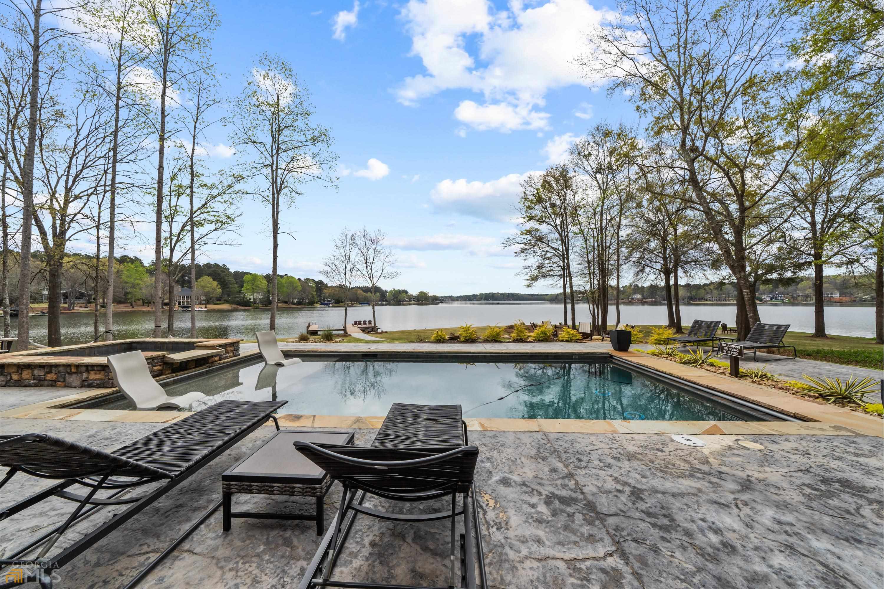 phoenix lake - Residential