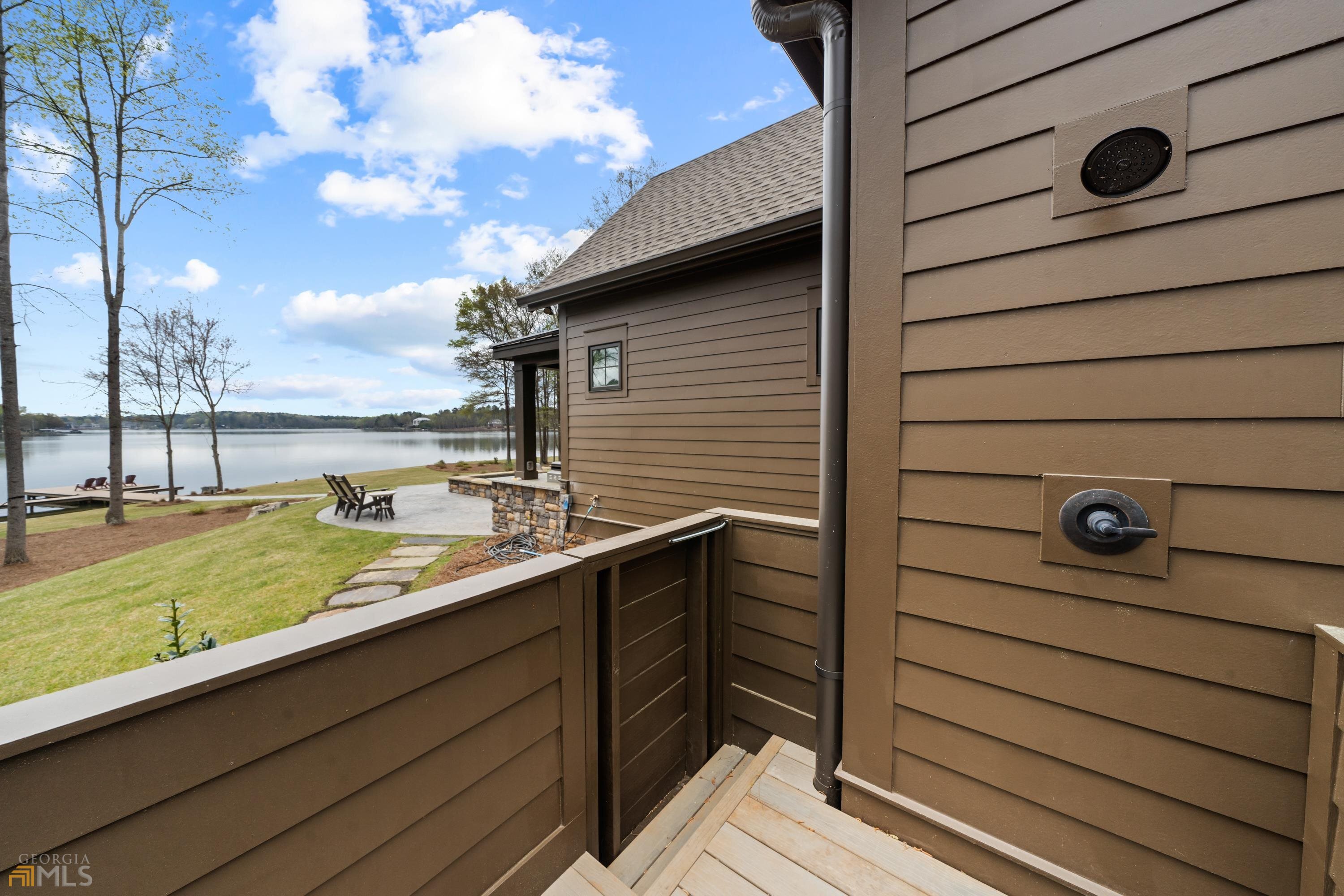 phoenix lake - Residential