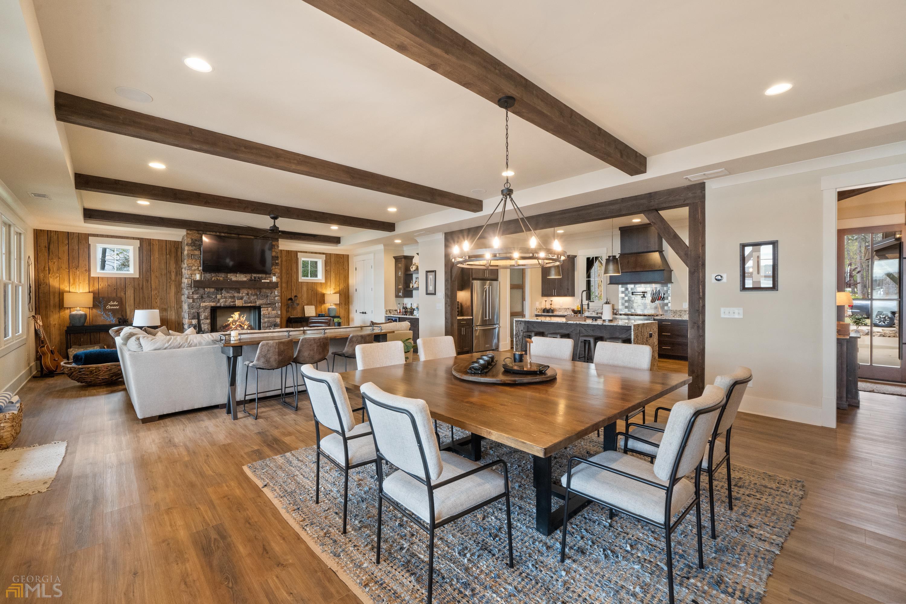 phoenix lake - Residential
