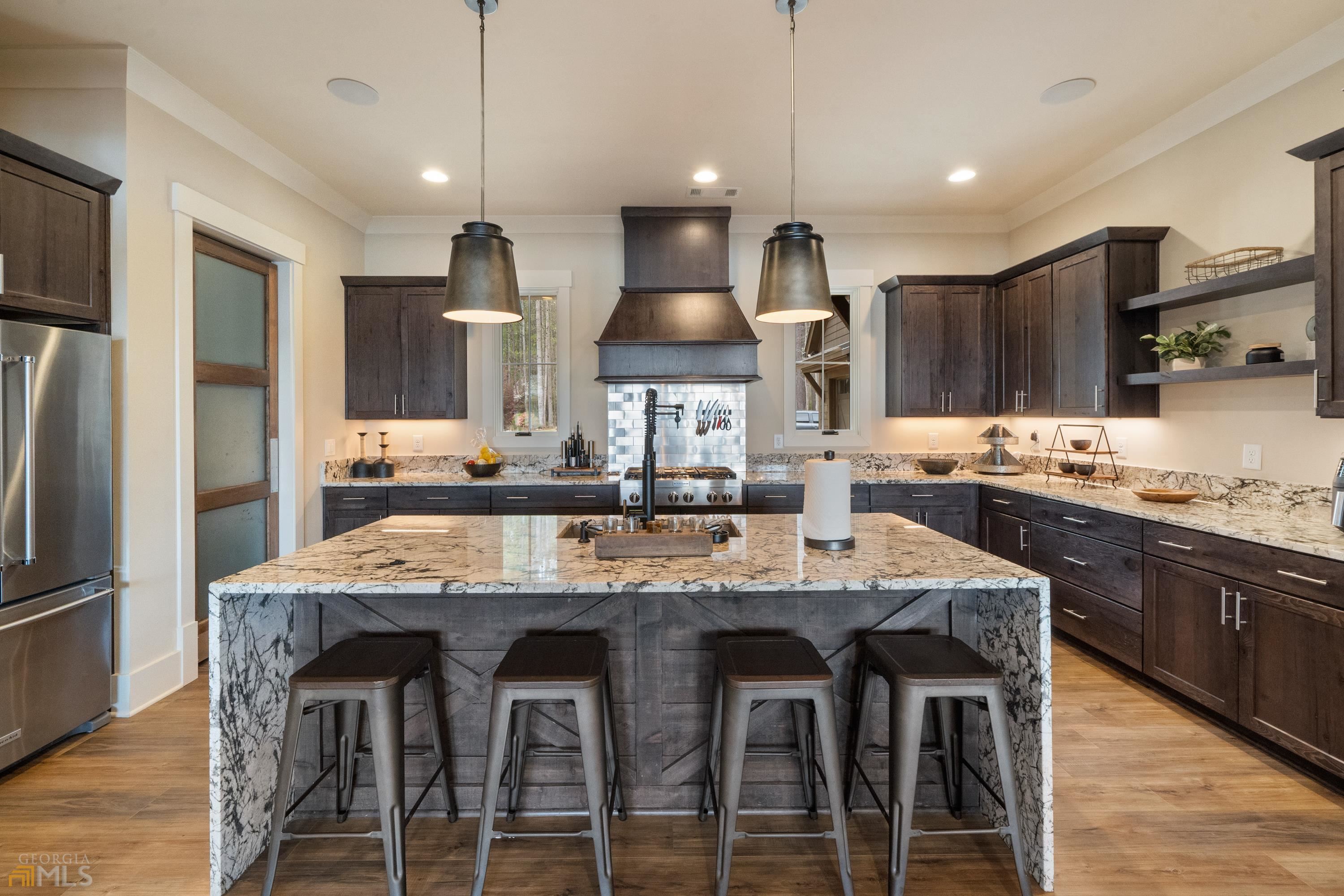 phoenix lake - Residential