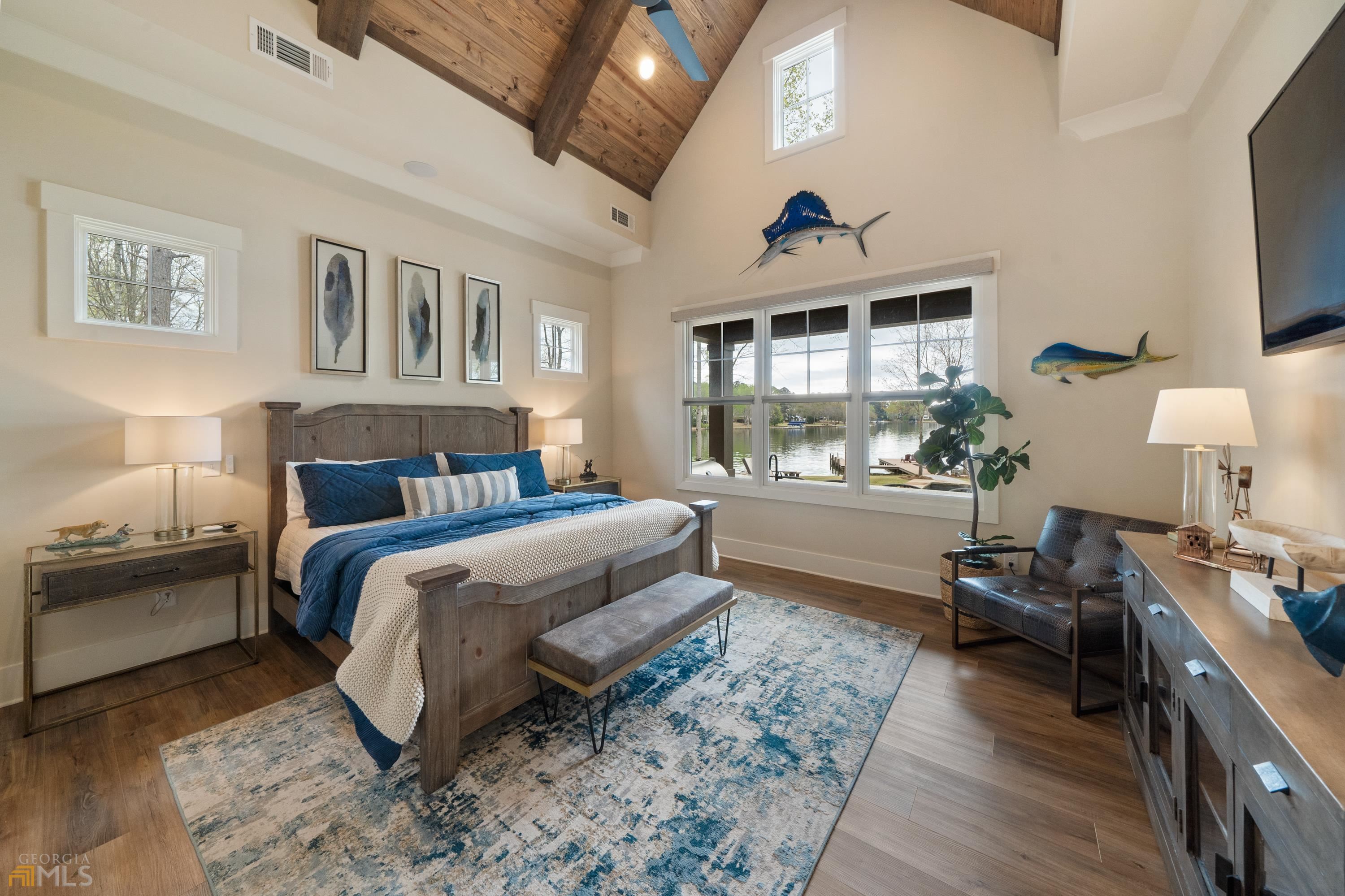 phoenix lake - Residential