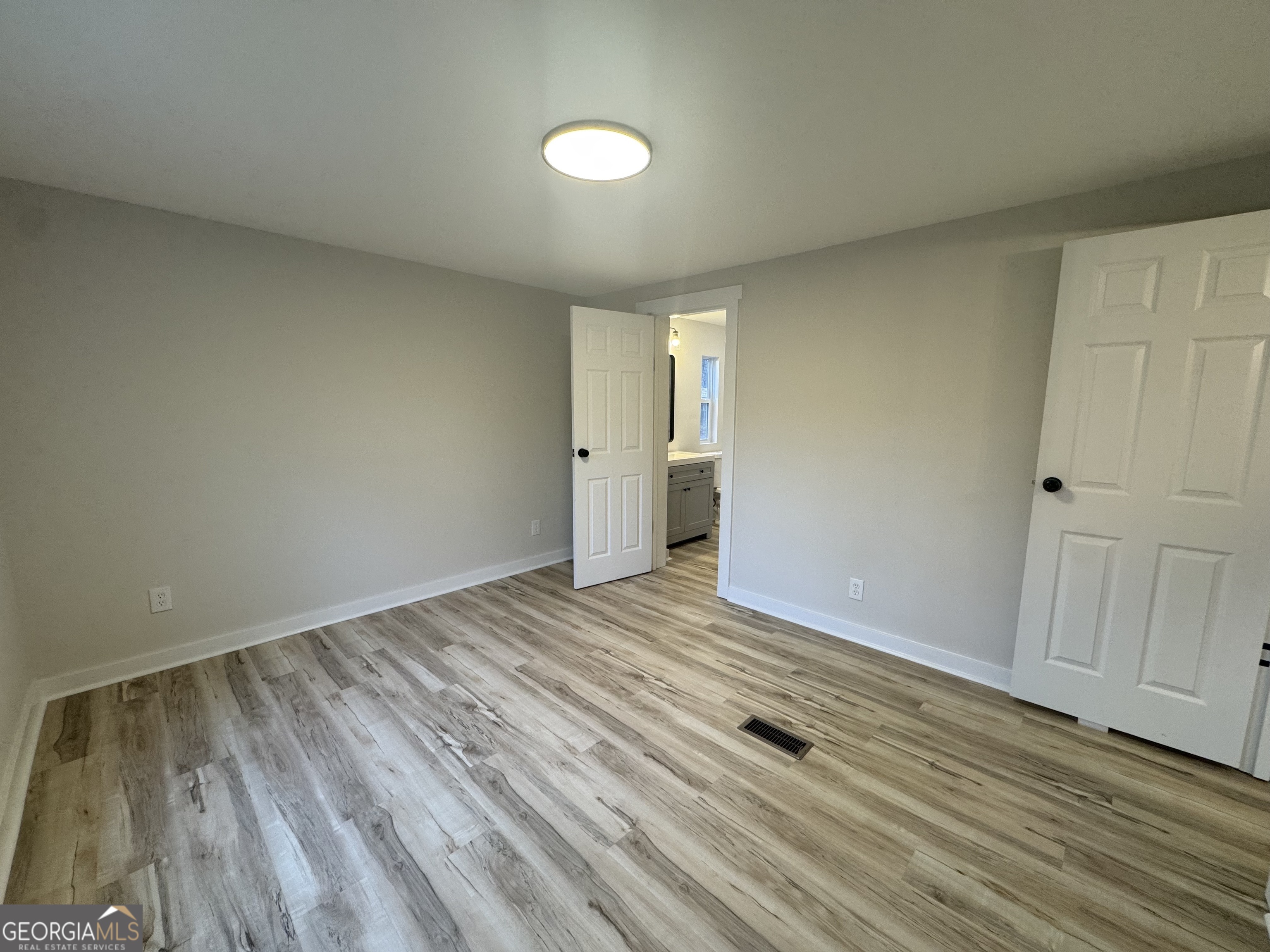 Barnesville, Georgia 30204, United States, 3 Bedrooms Bedrooms, ,2 BathroomsBathrooms,Residential,Active,4076