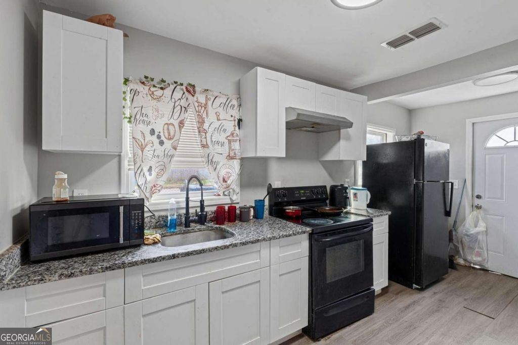 Photo of 1128 Fair Street SW, Atlanta, GA 30314 (MLS # 10682424)