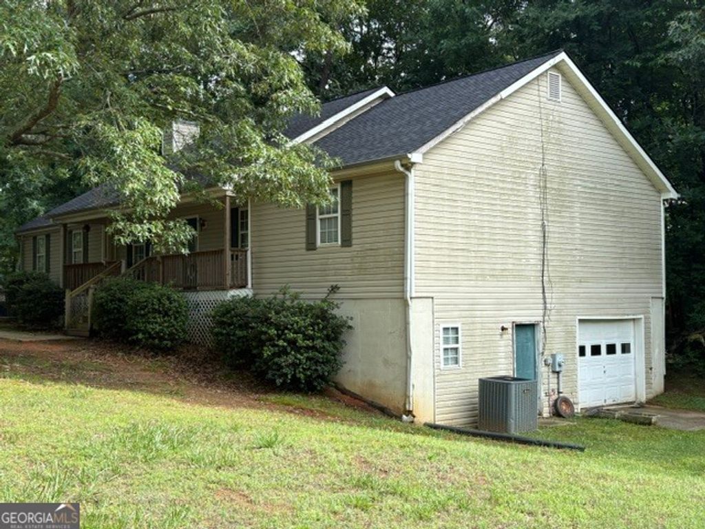Photo of 22 Rock Crest Lane, Jefferson, GA 30549 (MLS # 10772876)