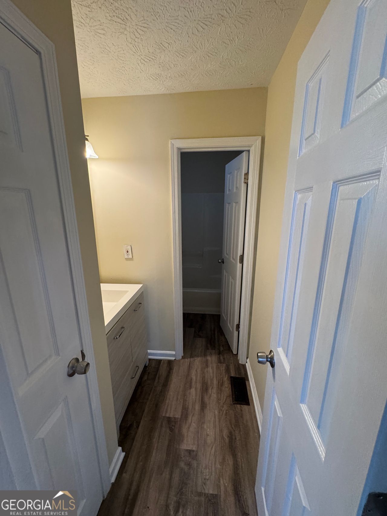 4425 BOULDER SPRINGS CV