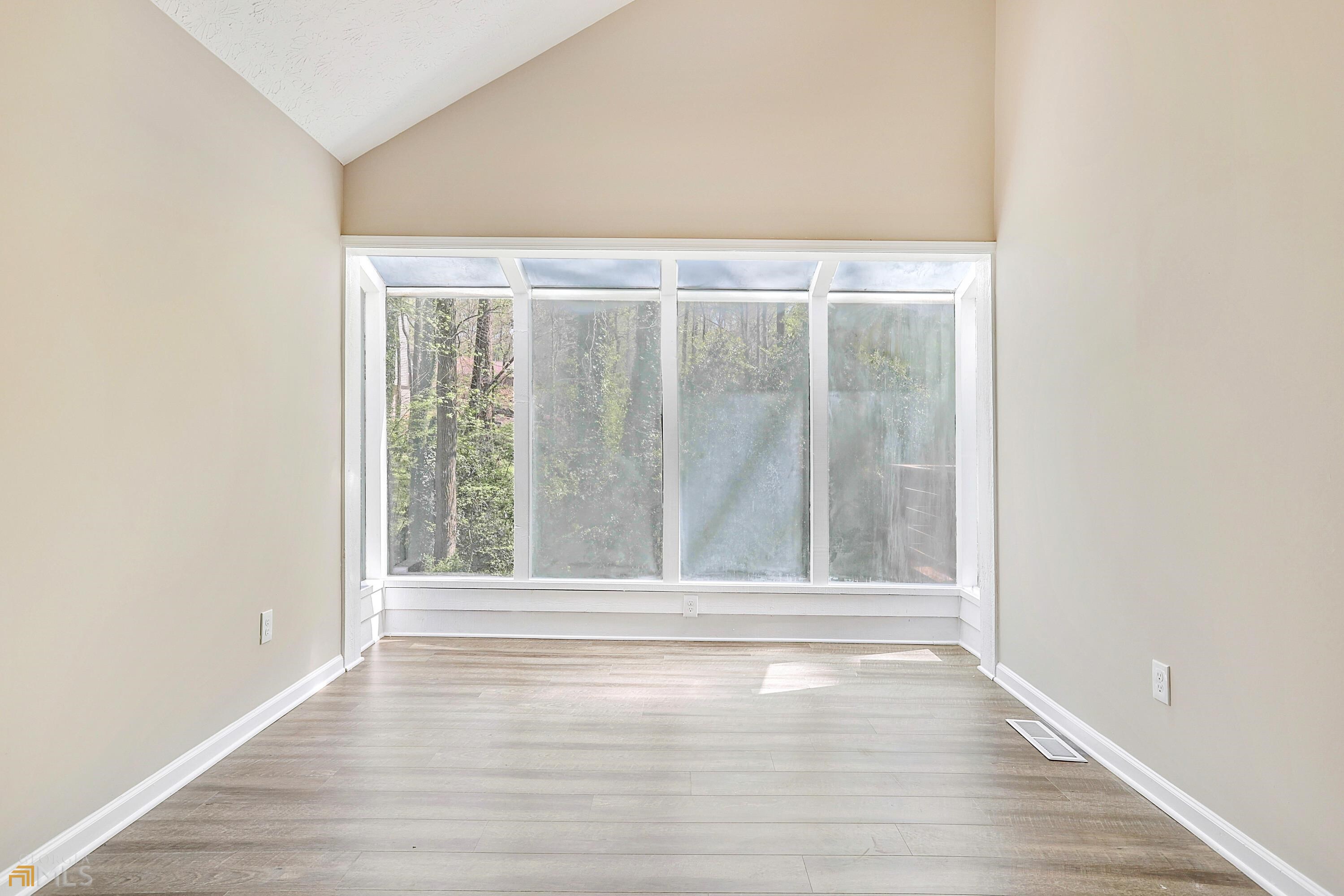 Landings East Sub Un 1 - Residential Lease