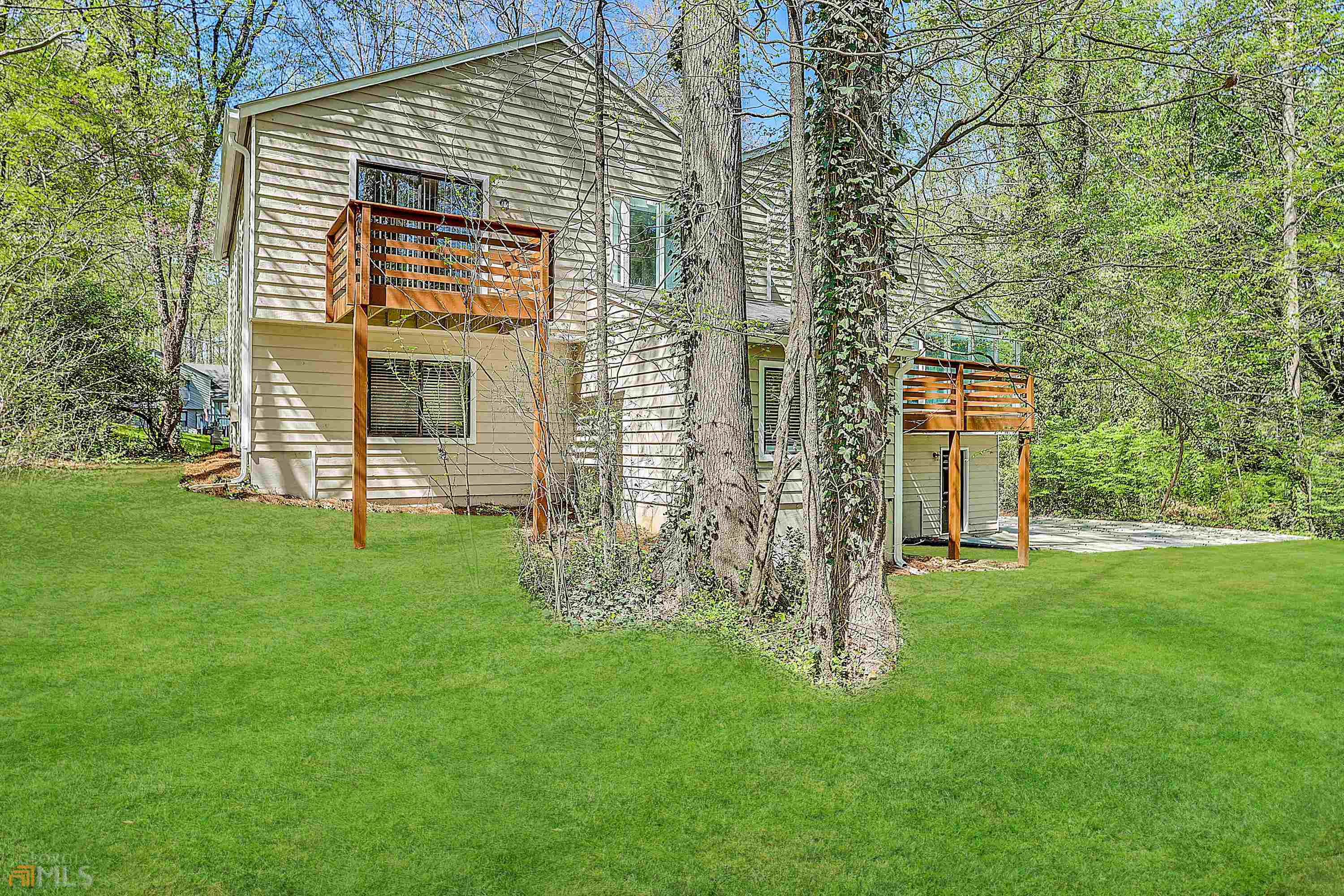 Landings East Sub Un 1 - Residential Lease