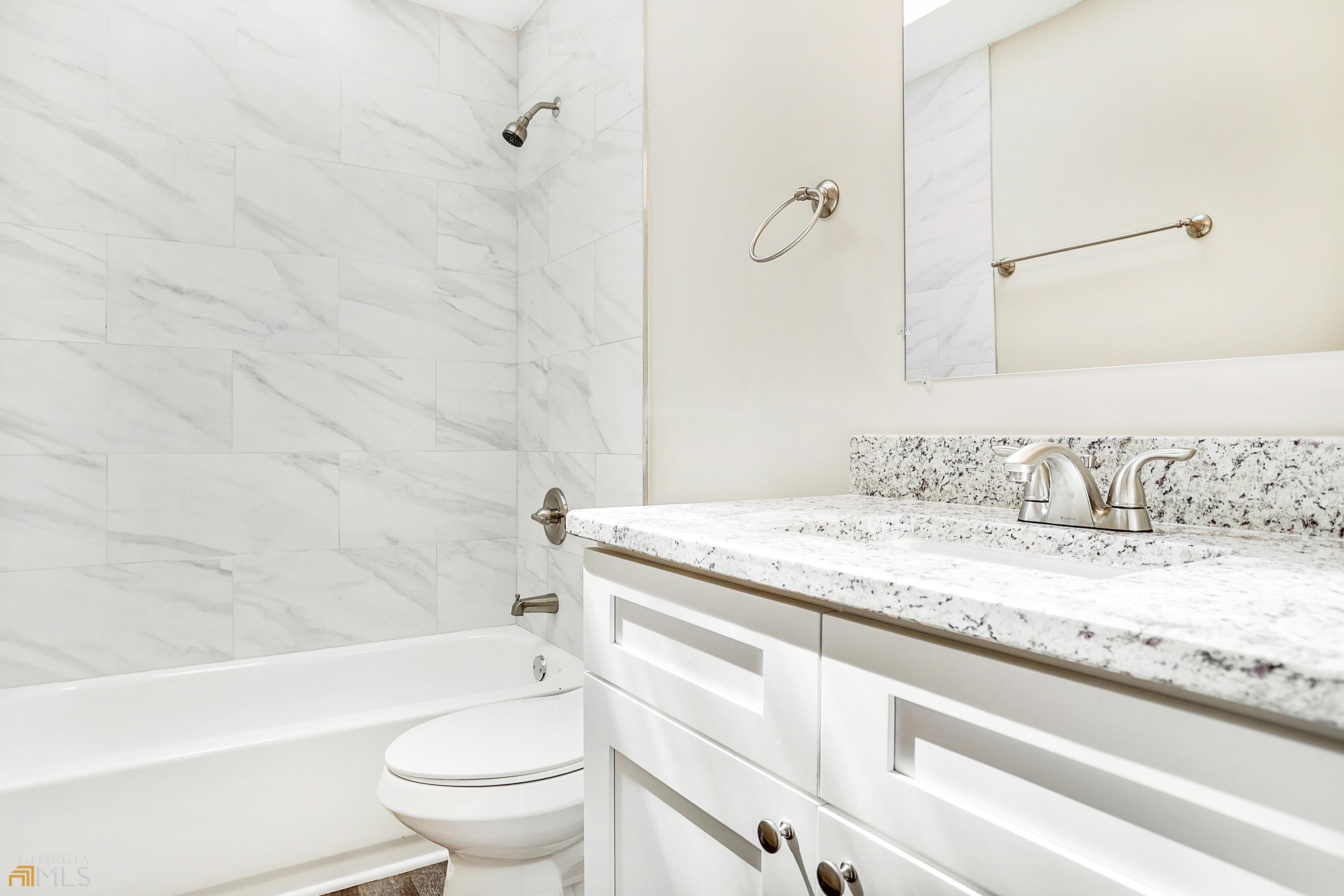 Landings East Sub Un 1 - Residential Lease