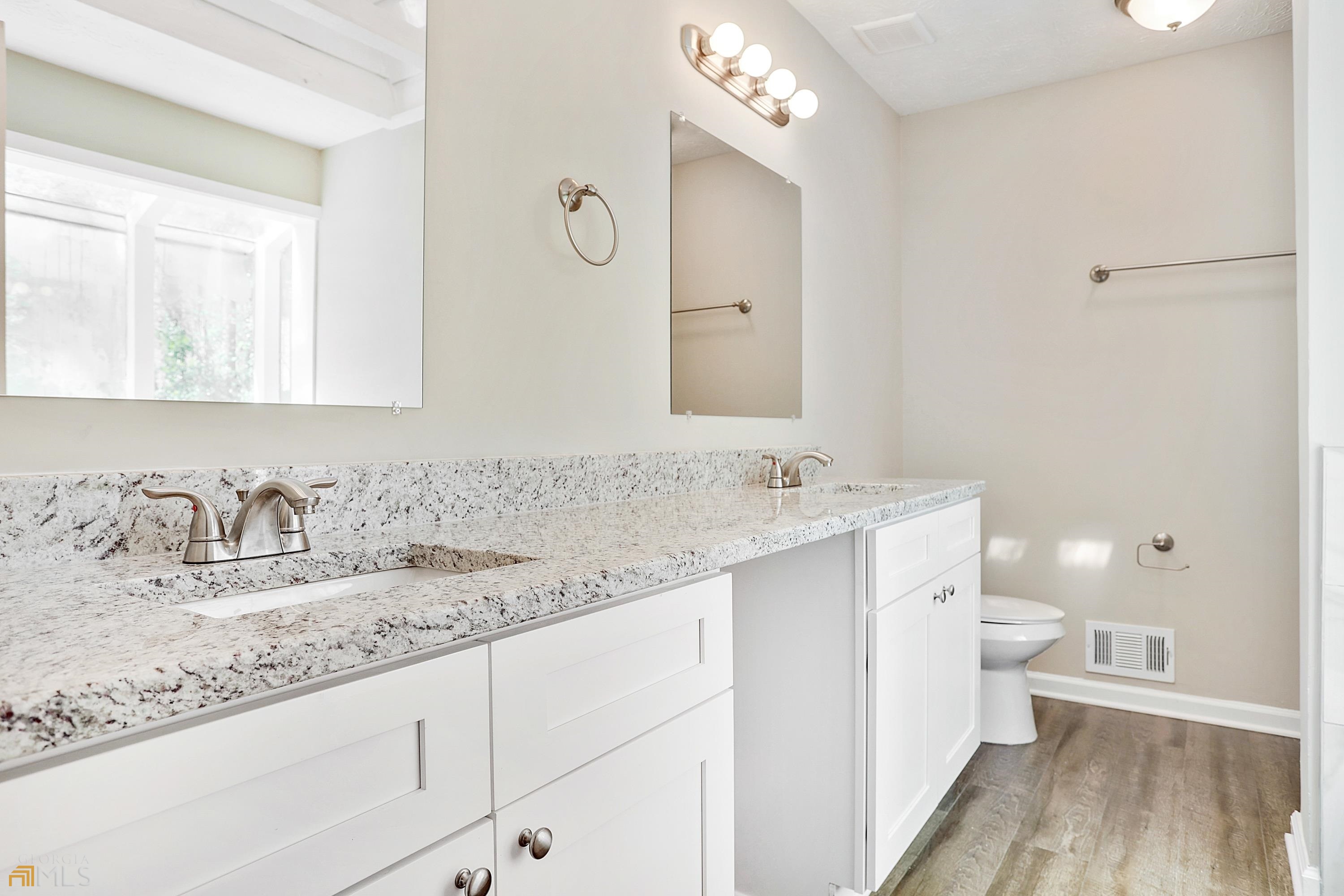 Landings East Sub Un 1 - Residential Lease