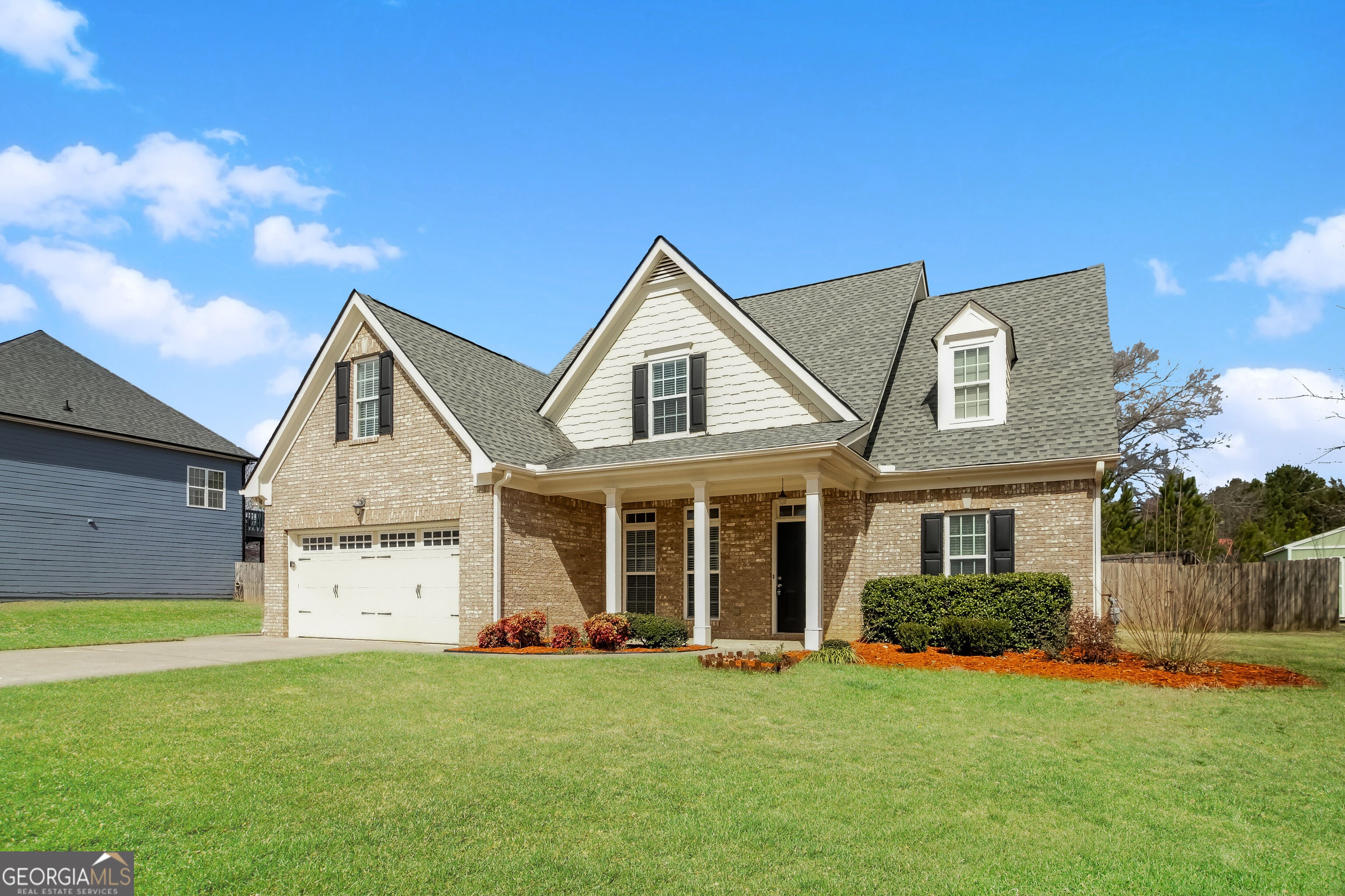 44 Colonial CIR NW