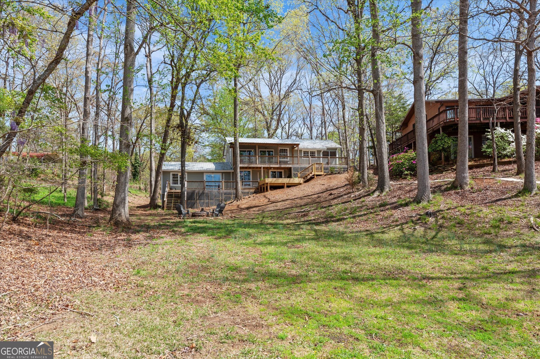 117 Woods LN