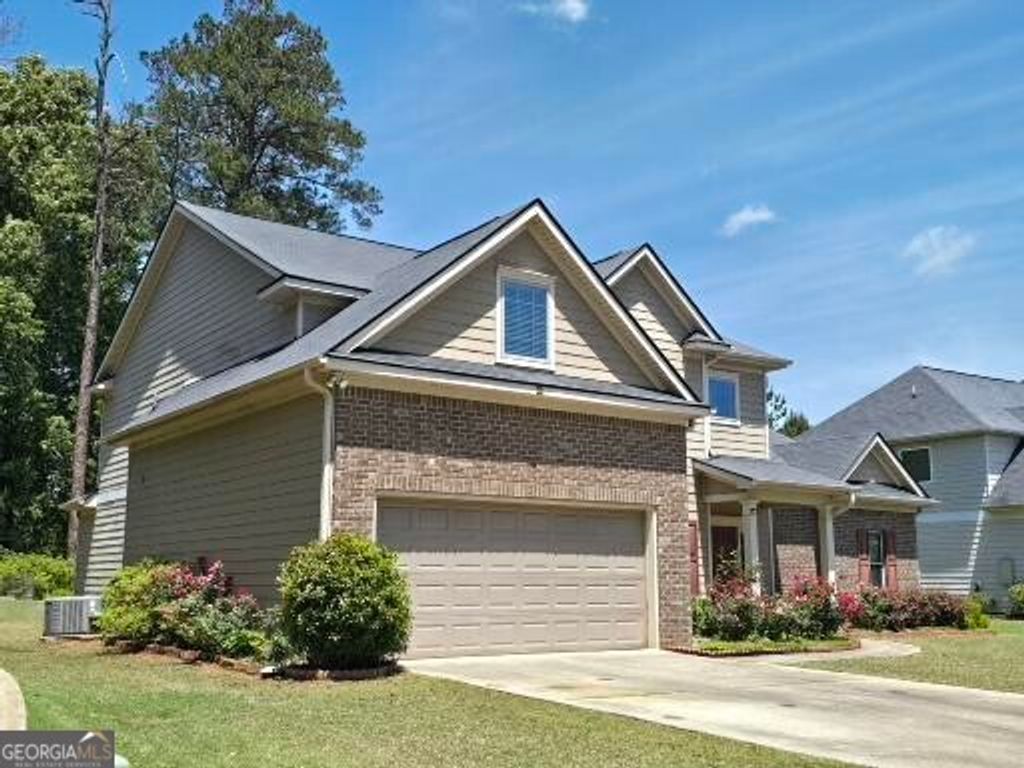 Photo of 503 Bryant Lake Boulevard, Lagrange, GA 30241 (MLS # 10764889)