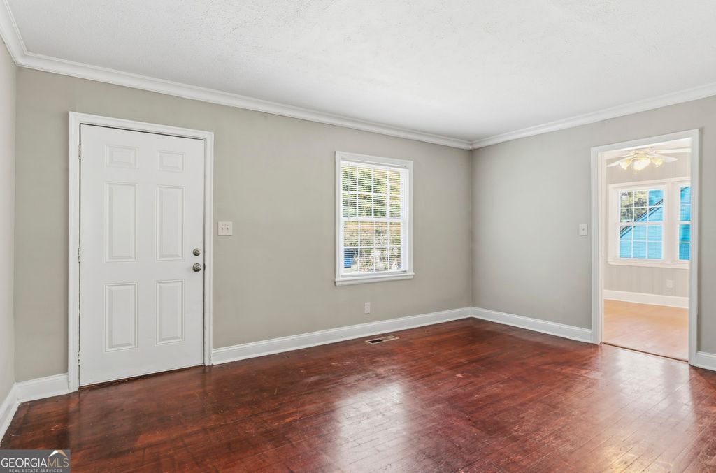 Photo of 1108 Winburn Drive, Atlanta, GA 30344 (MLS # 10754452)