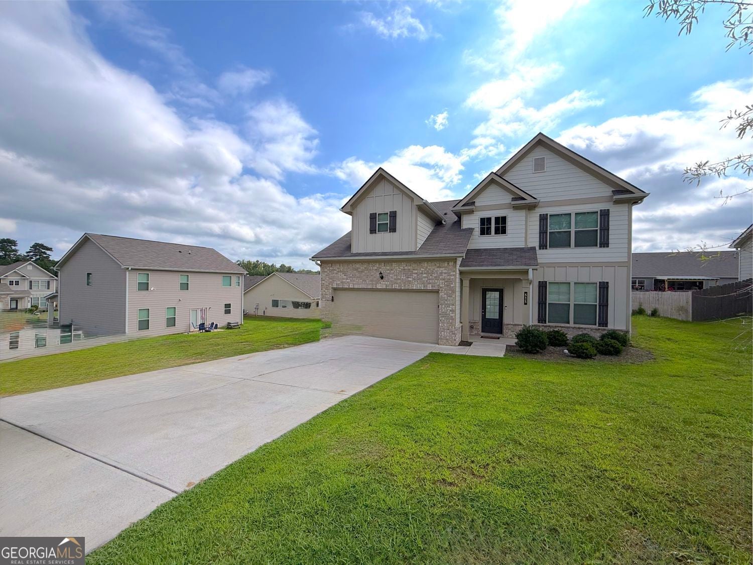 515 McGinnis CIR