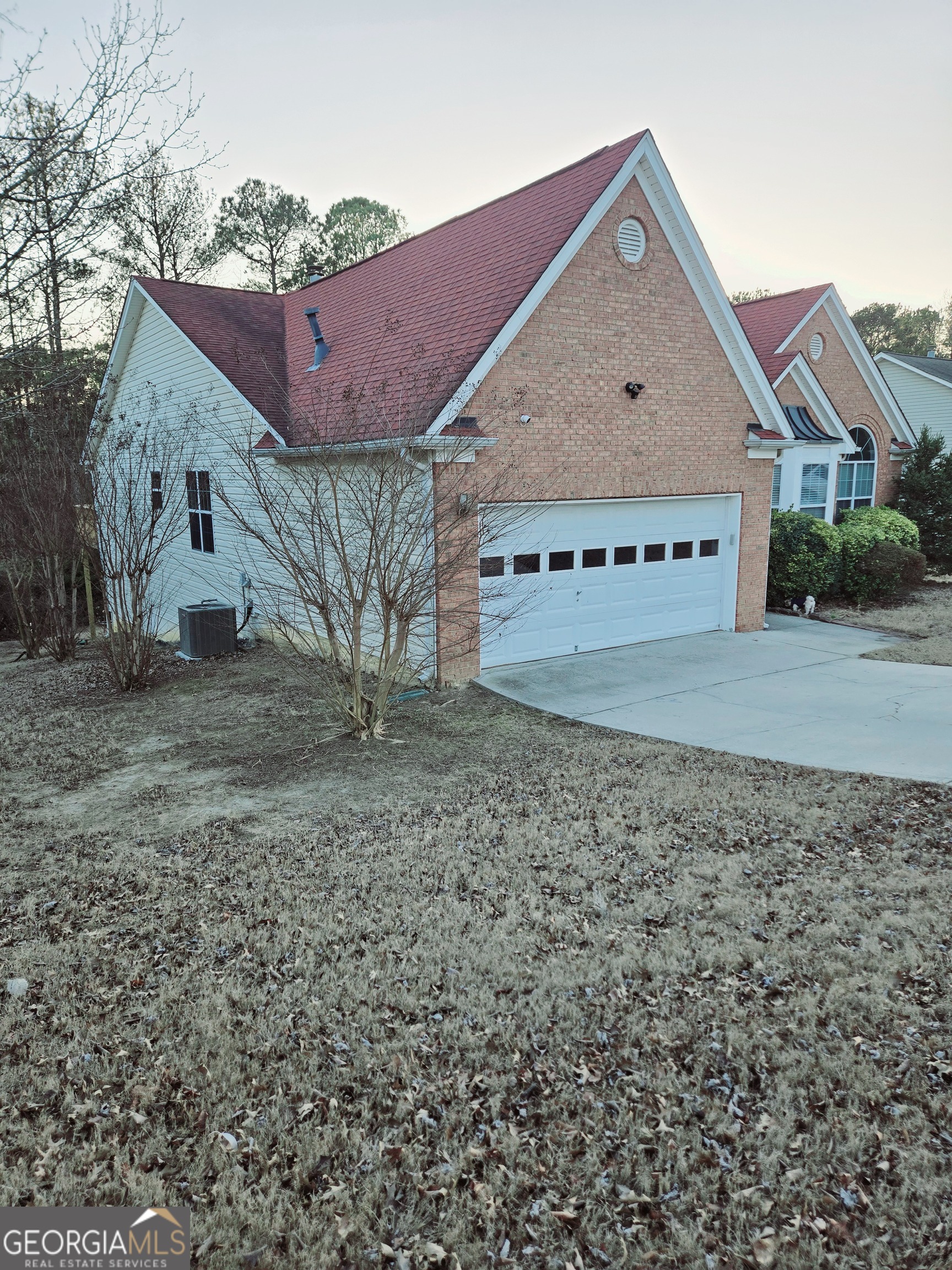 1883 Moore Creek LN