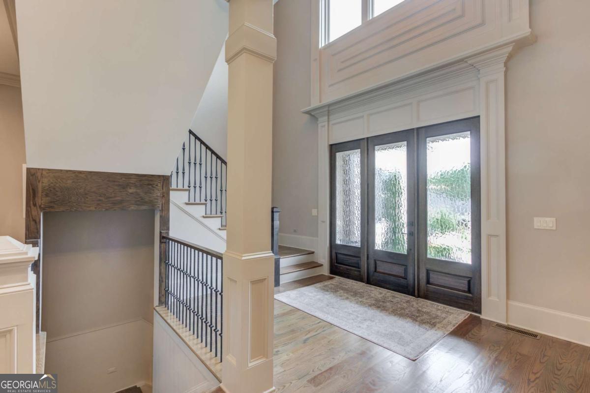 2087 Covered Bridge DR