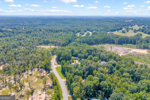A home in Toccoa