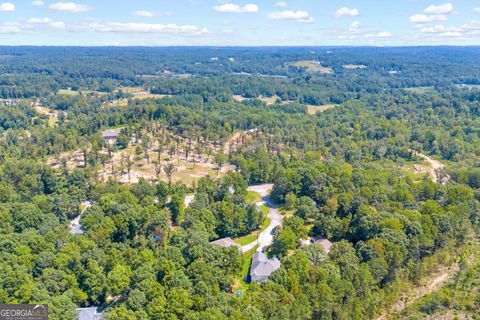 A home in Toccoa