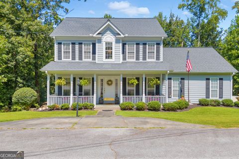 A home in Toccoa