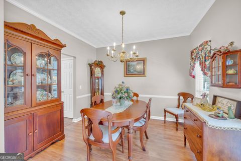 A home in Toccoa