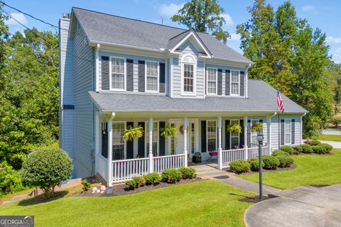 A home in Toccoa