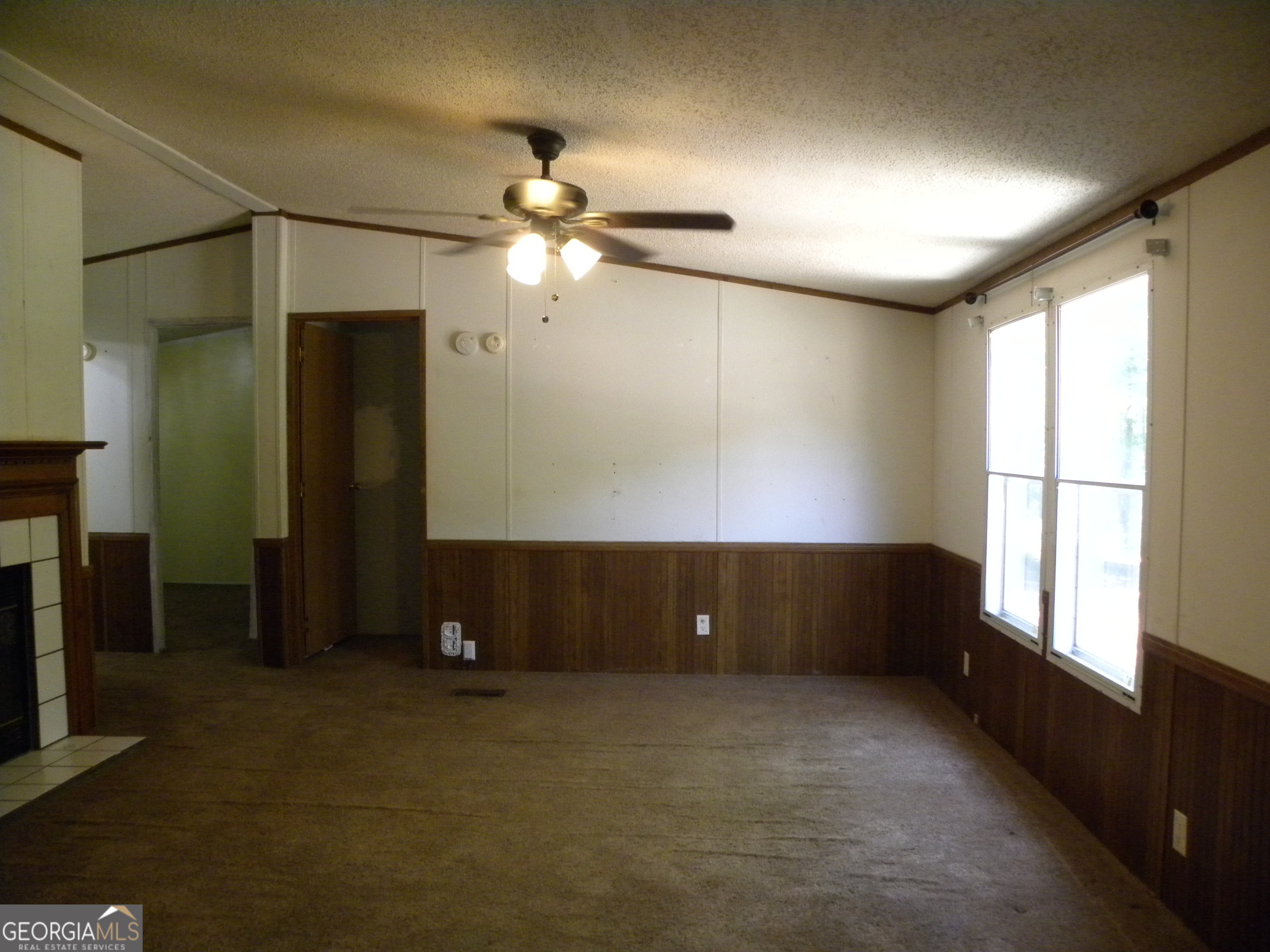 2627 Cole RD