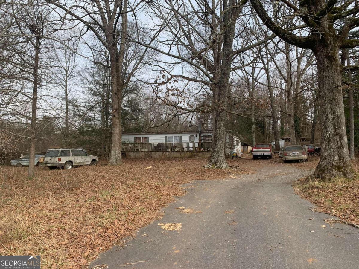 740 Helen HWY