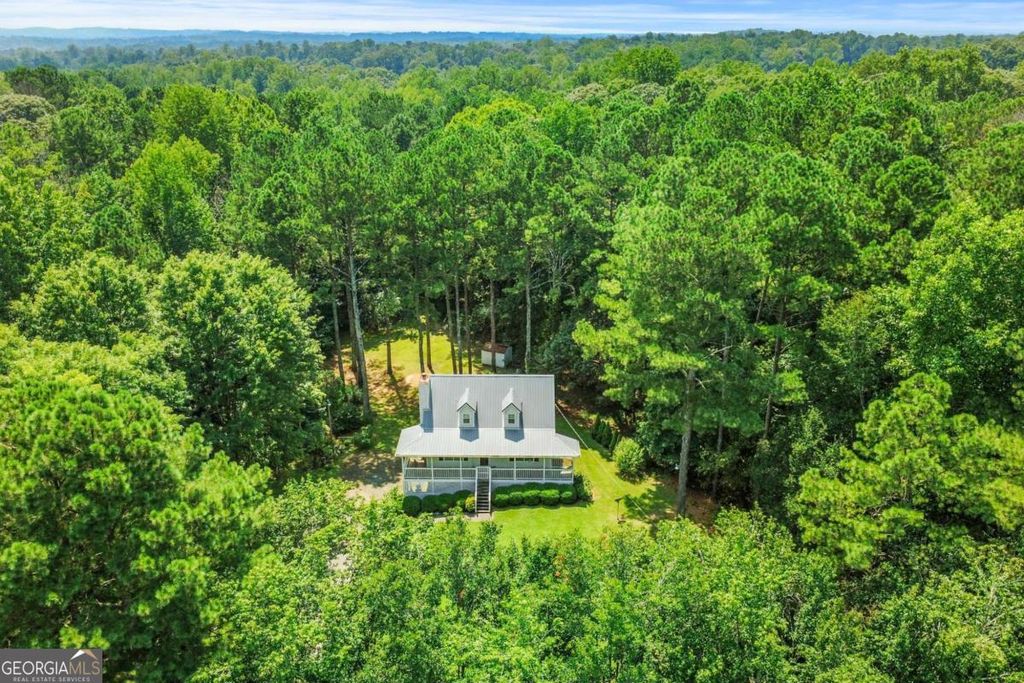 Photo of 391 Hudson Circle, Douglasville, GA 30134 (MLS # 10674317)