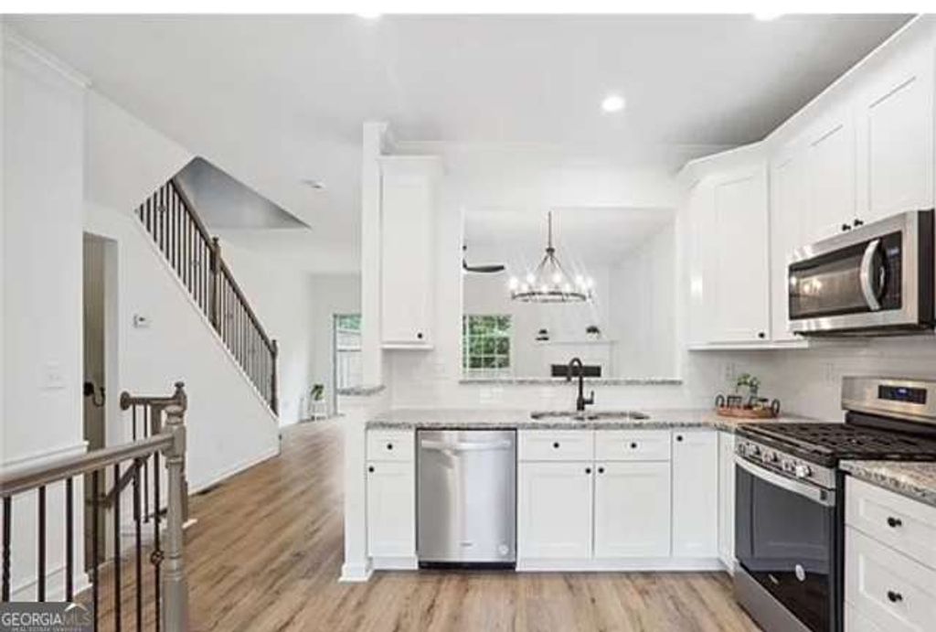 Photo of 1386 Thornborough Drive, Alpharetta, GA 30004 (MLS # 10709270)