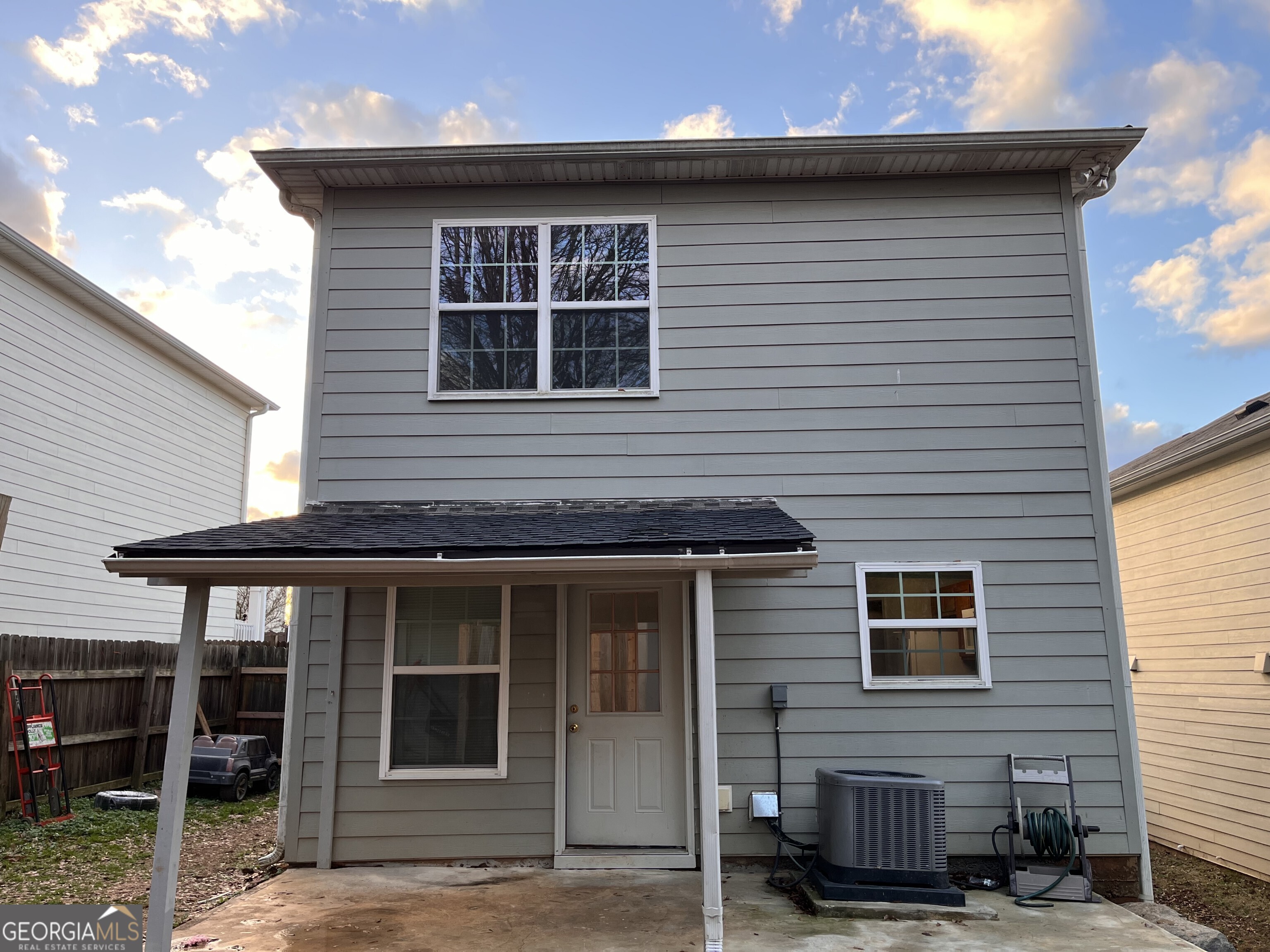The Village at Park Creek - Residential Lease