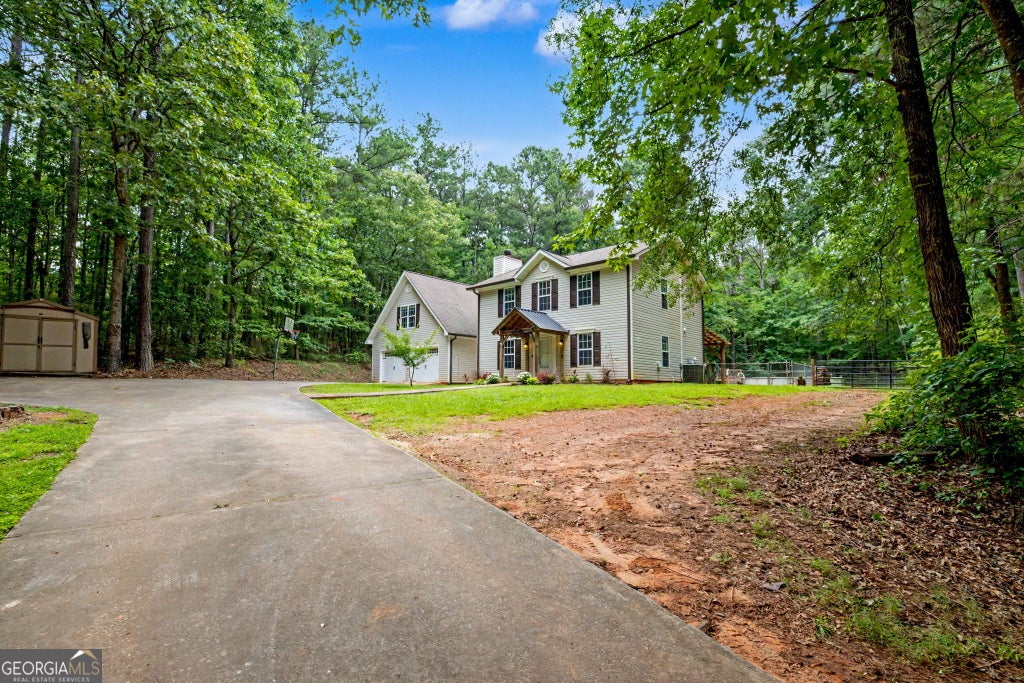 Photo of 1370 Bethlehem Church Road, Grantville, GA 30220 (MLS # 10793817)