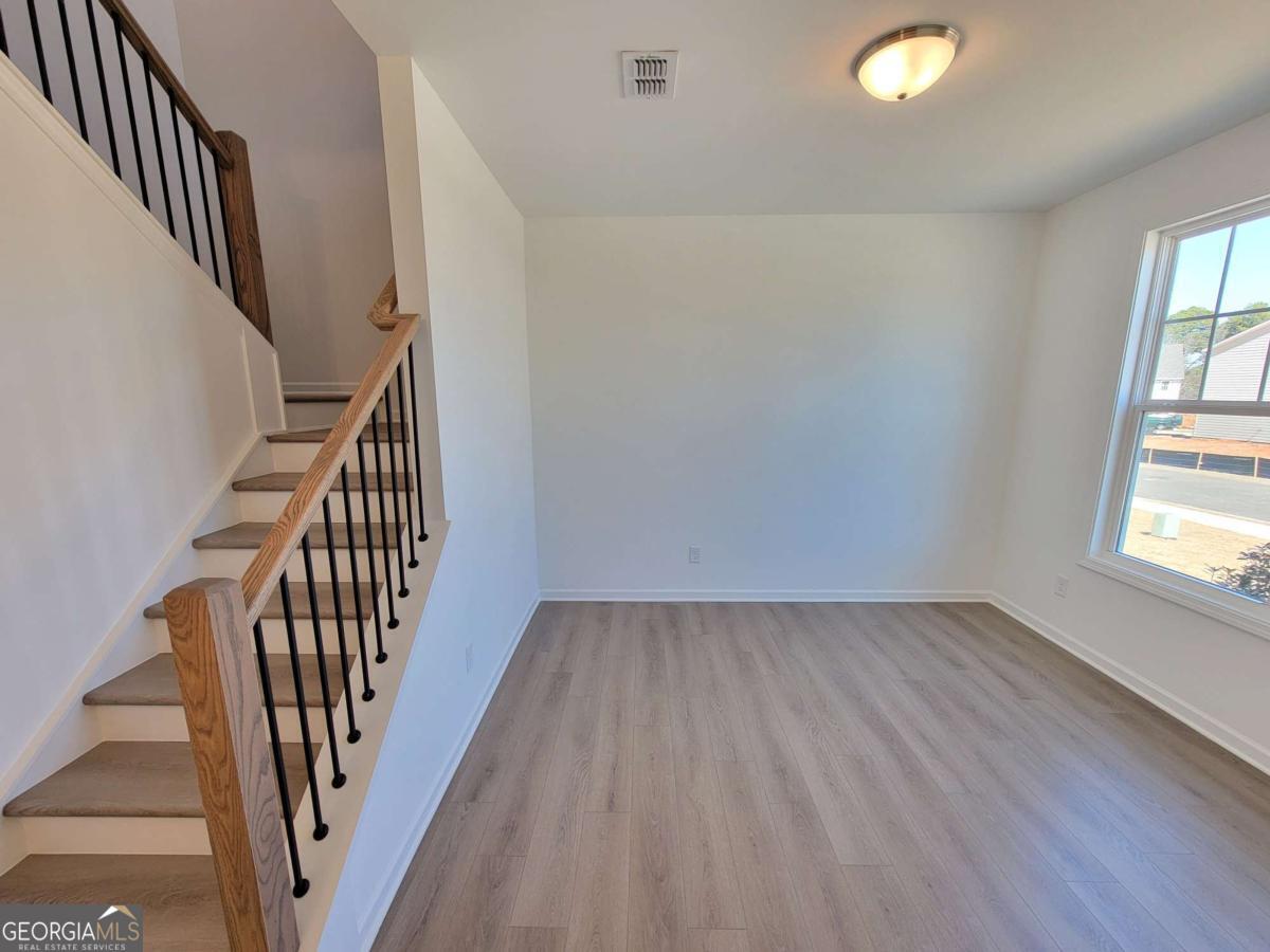 536 Silverleaf TRL