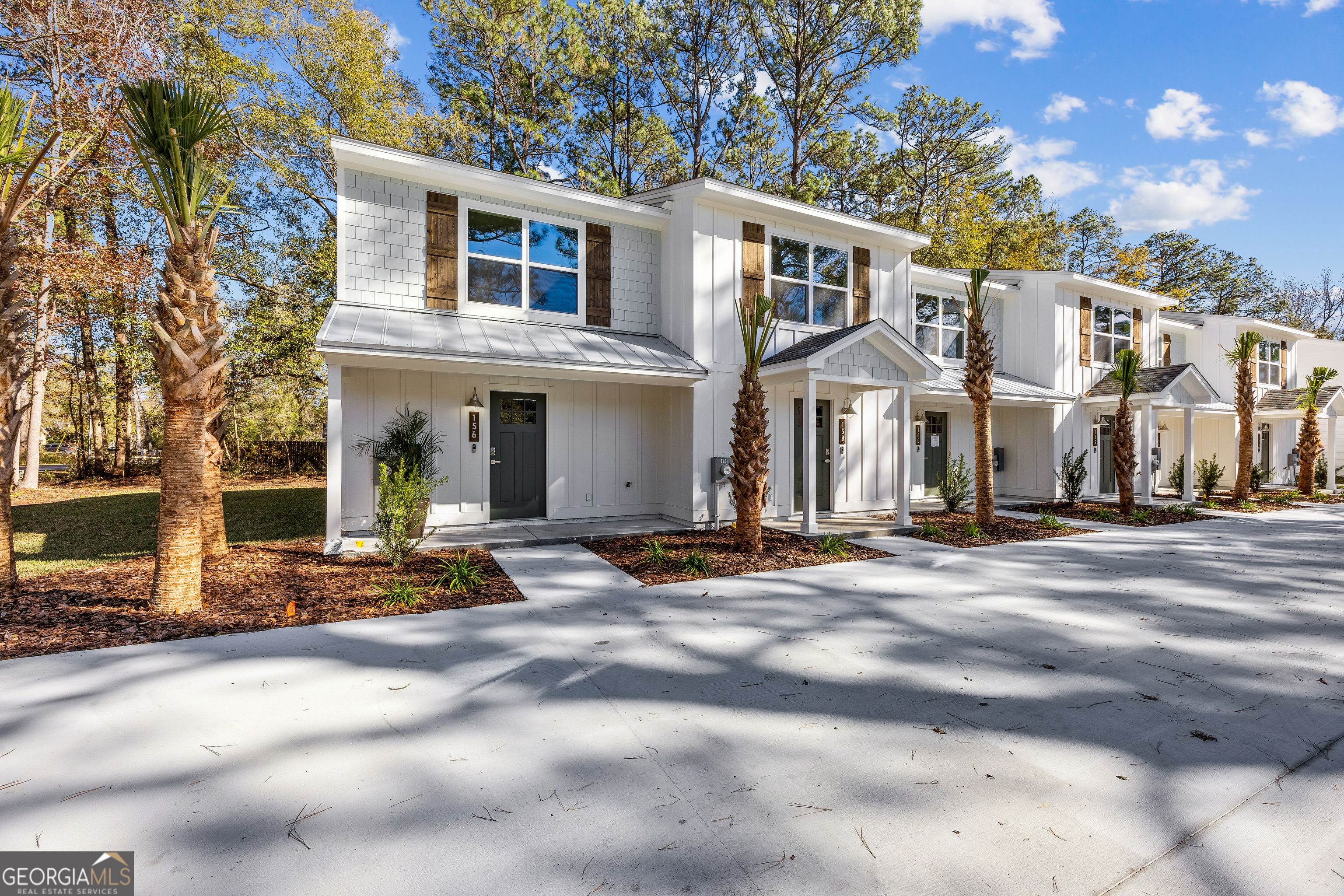 170 Clarks Bluff RD