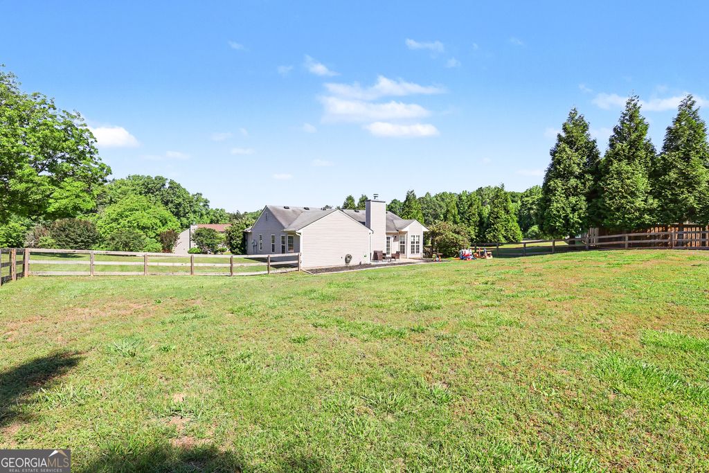 Photo of 1902 Kirkland Avenue, Statham, GA 30666 (MLS # 10766190)