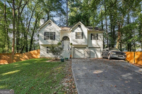 Photo for 1568 Pine CIR