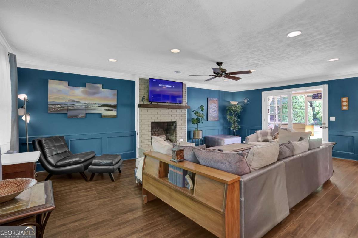 5154 Meadowbrook CIR