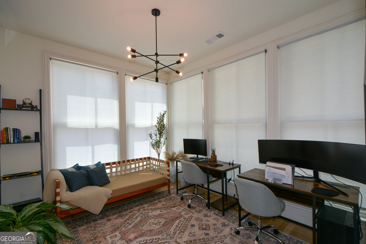 698 Fraser ST SE 85