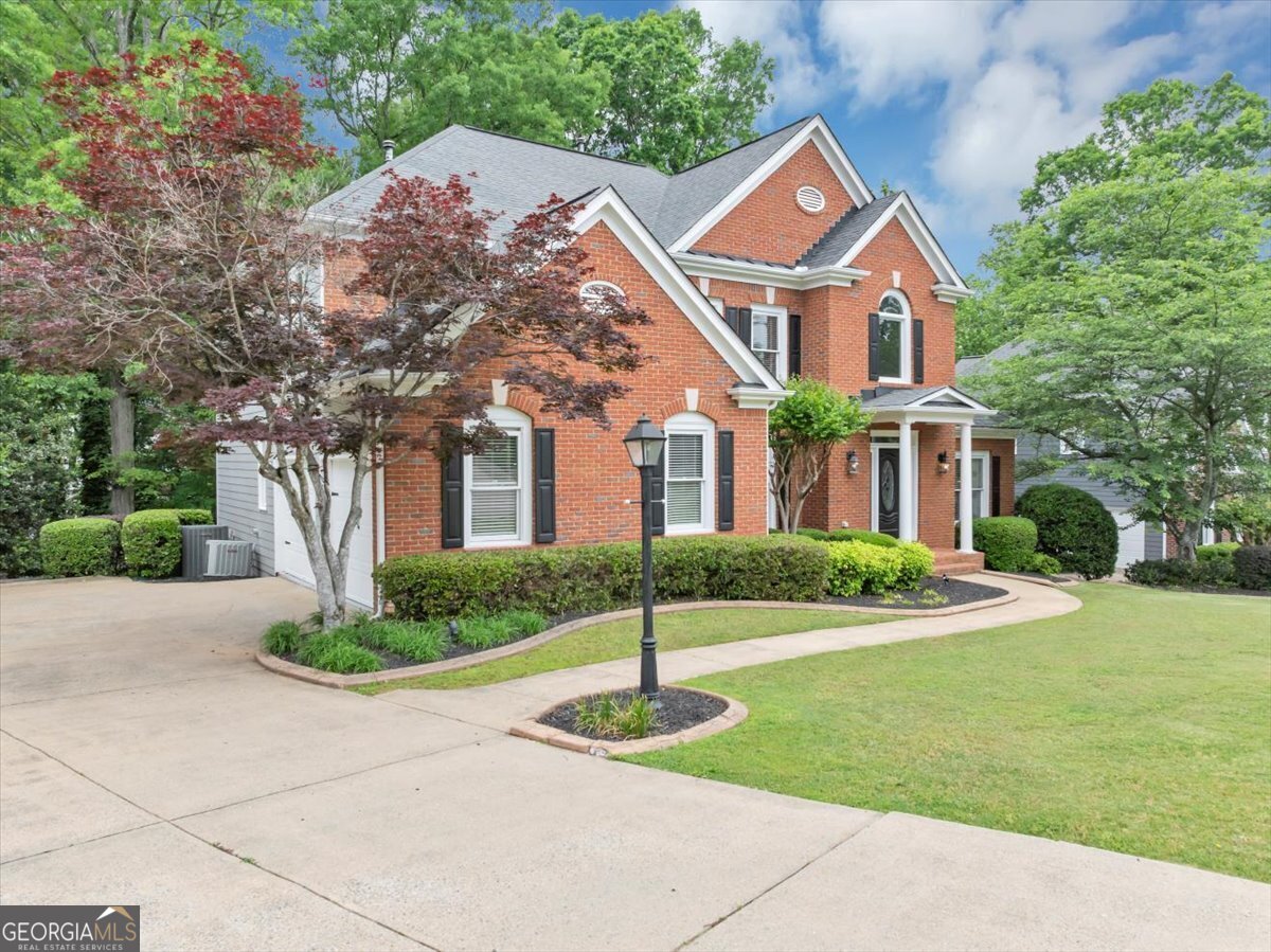 3722 Somerset RDG NW