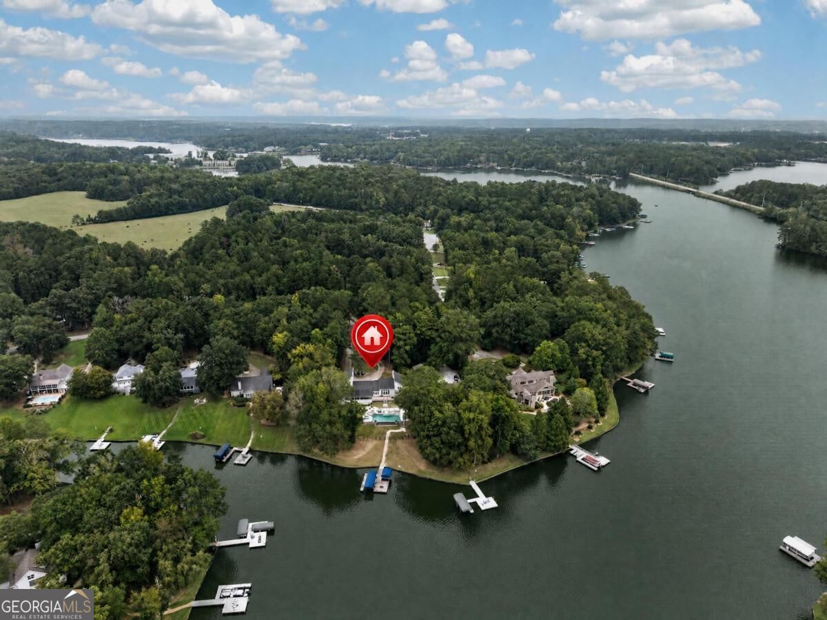 242 Loch WAY
