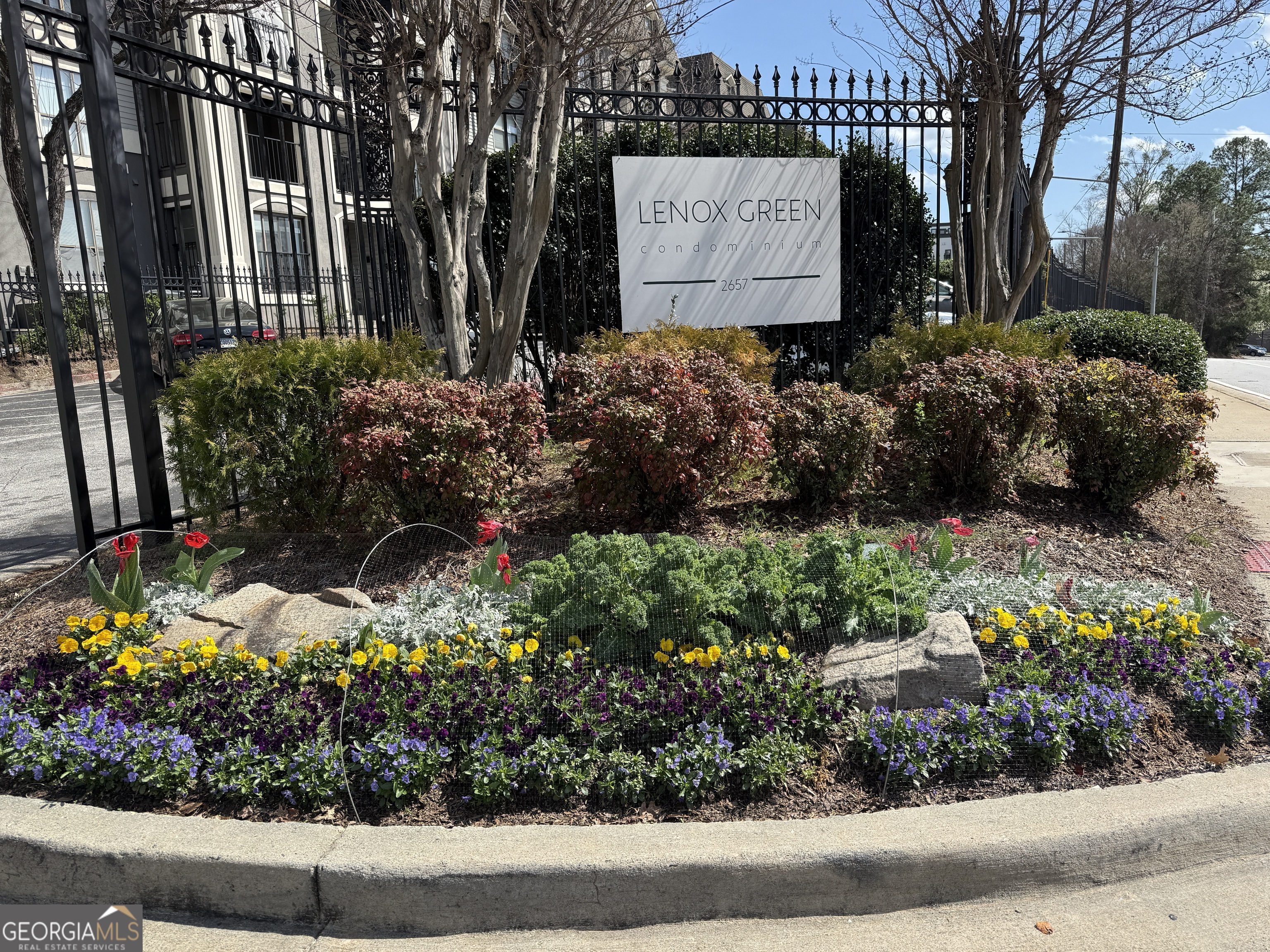 2657 Lenox RD NE APT 110