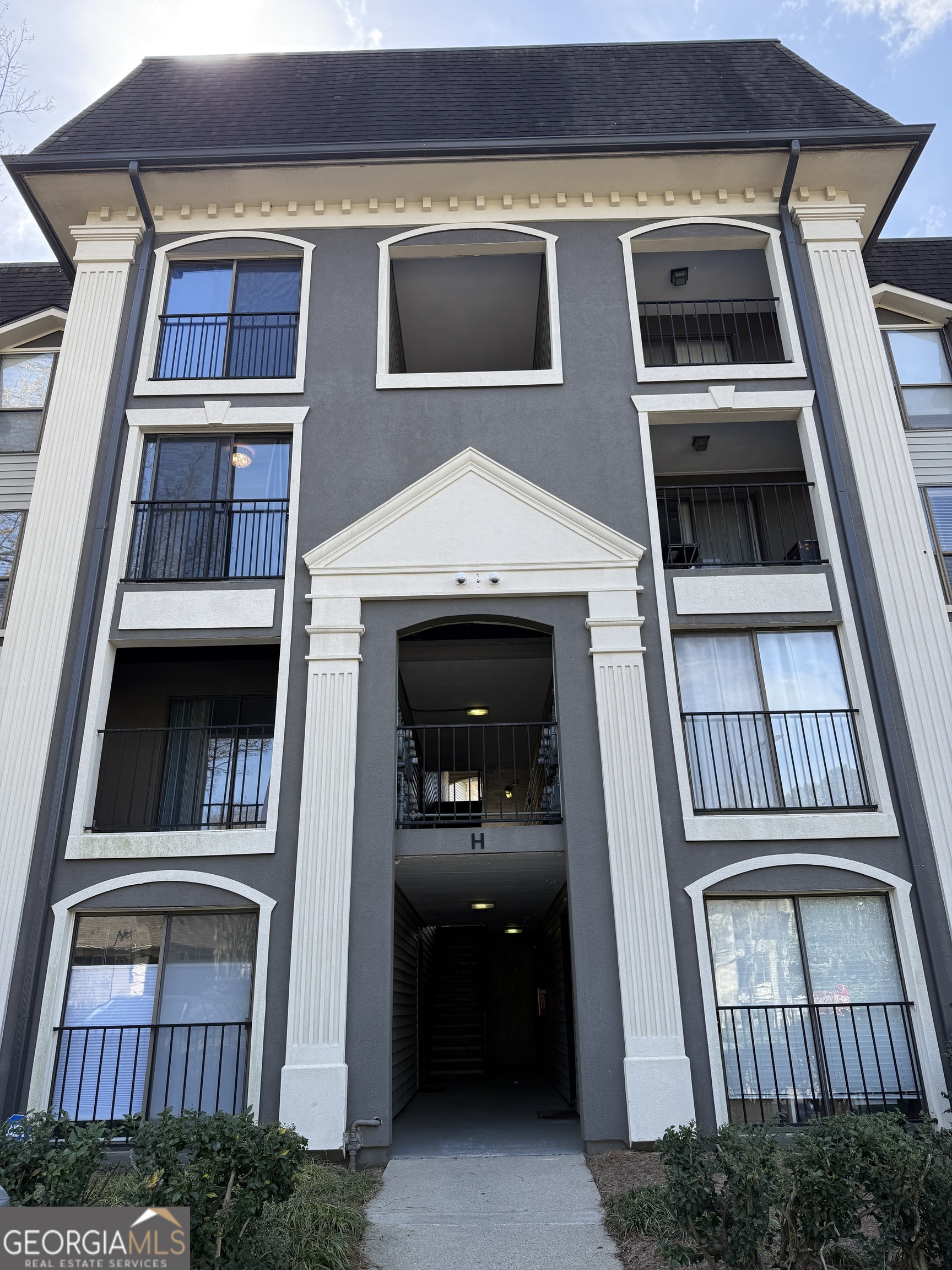 2657 Lenox RD NE APT 110