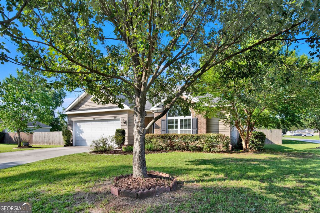 Photo of 104 S Kingsley Drive, Guyton, GA 31312 (MLS # 10794625)